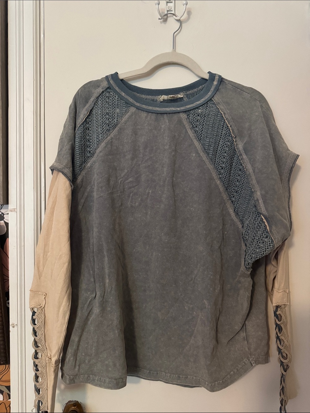 Oli & Hali Two-Tone Blue and Beige Long Sleeve Top